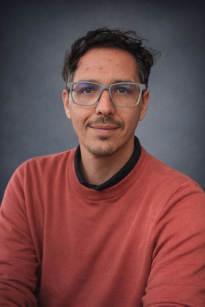 Francisco Elezovich, psicólogo clínico y perito en Valparaíso